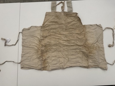 Clothing - Apron used by Dr Lorna Lloyd-Green
