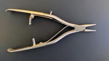 Instrument - Unidentified forceps