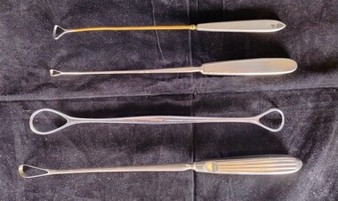 Instrument - Four uterine curettes associated with Dr Felix Meyer, Mayer & Meltzer