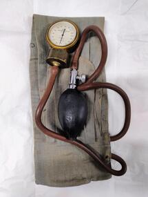Equipment - Sphygmomanometer associated with Dr Frank Forster, Tyco's