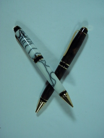 Pens, 03/2012