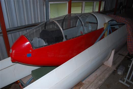 Derigged glider in storage