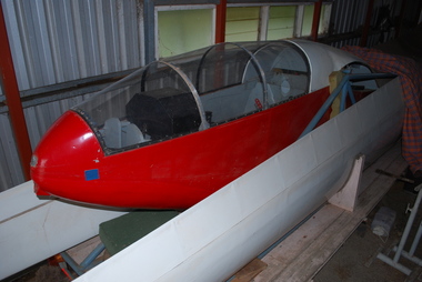 Derigged glider in storage