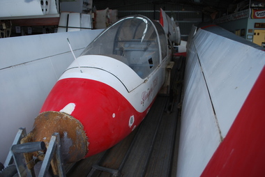 Derigged glider on trailer