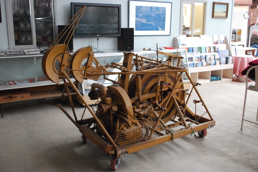 Machine mounted on casters 