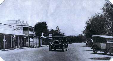 Photograph, High St Charlton (south side) January 1929, January 1929