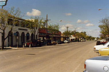 High Street showing the Pub and Stores in the street.