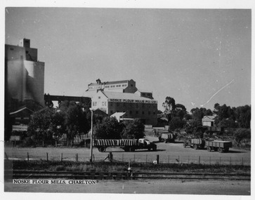 Noske Flour Mills, Charlton with tall concrete silos on the left.