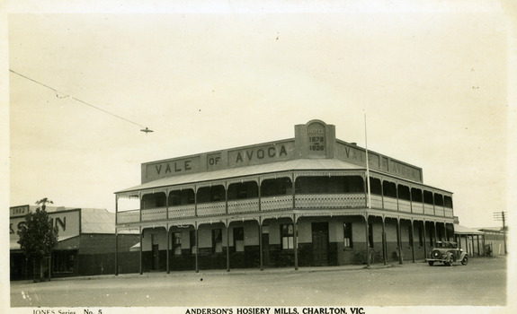 Two storey brick pub hotel. Used as a hosiery factory. 