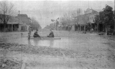 Photograph - 1923 Flood in Charlton, High St