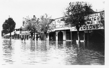 Photograph - 1939 Flood Charlton