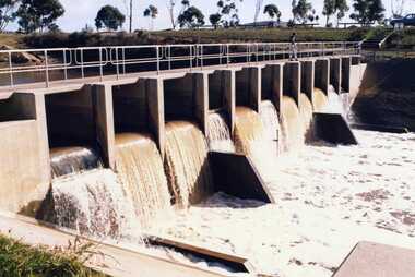 Photograph - New Weir om Avoca River Charlton June 1987, 01/05/2008