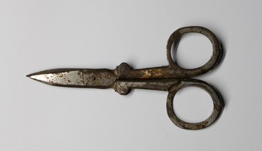 Domestic object - Folding Scissors