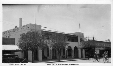 Photograph - East Charlton Hotel
