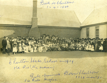 Photograph, Charlton State School 1909