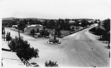 Photograph, Overlooking High Street, West End c.1938