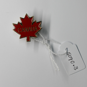 Badge - Lion International Badge Youth Exchange1889/90 Canada Maple Leaf
