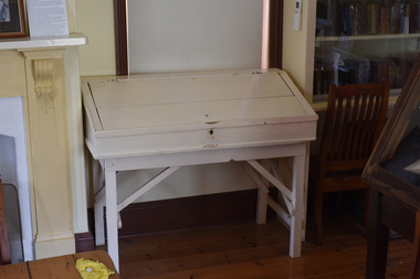 Furniture - Desk - librarian, Librarians desk