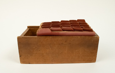Container - Box Catalogue, box containing old catalogue cards