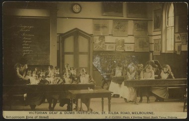 Postcard, N.J.Caire, VDDI Schoolroom, 1909