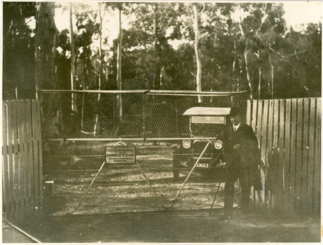 early photograph, probably 1920s rather than 1930s as written on the back of the photograph