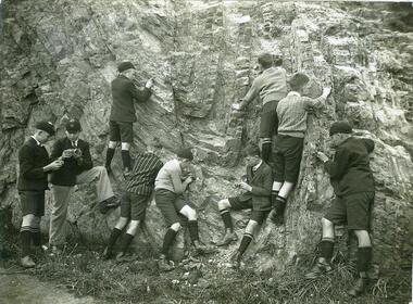 Photograph: CTS Geography Excursion 1920s