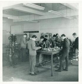Photograph: CTS 1940s Bottom Stock Preparation class