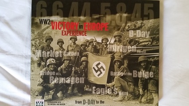 Book, Julian Thompson, WW2 victory in Europe experience : from D-Day to the destruction of the Third Reich, 2005