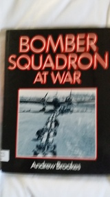 Book, I Allan, Bomber squadron at war, 1983