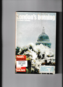 Book, MacDonald and Company, London's burning, 1970