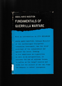 Book, Pall Mall Press, Fundamentals of guerilla warfare, 1956