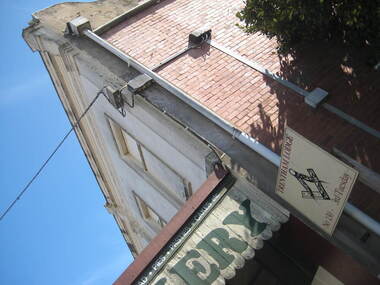 Photograph - colour, Clare Gervasoni, Trentham Masonic Lodge, 2012