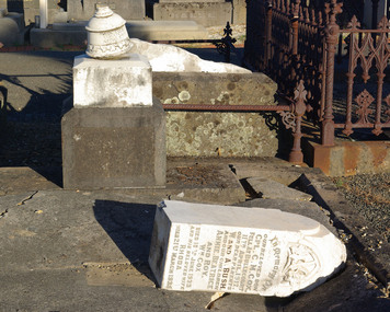 Photograph - Colour, Clare Gervasoni, Gravestone of Clarence M. Cox in the Ballaarat Old Cemetery, 2014, 01/2014