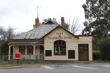 Photograph - digital, Lisa Gervasoni, Newstead Post Office, 2011, 06/08/2011