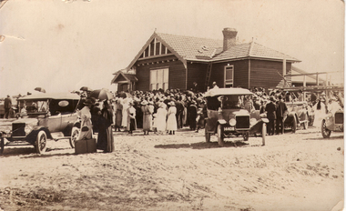 photograph, Opening of the bew building at Stratford Railway Station, Victoria, c1921, c1921