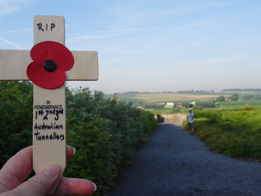 Photograph, Remembrance Cross for Member of the Australian Mining Corps, 21/03/2015