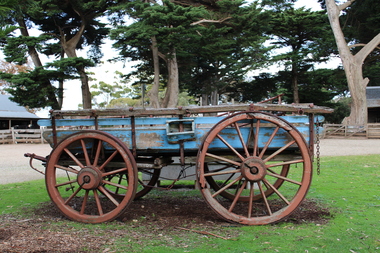 Vehicle - Wheat wagon, 1925