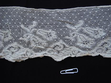 detail of a lace trim