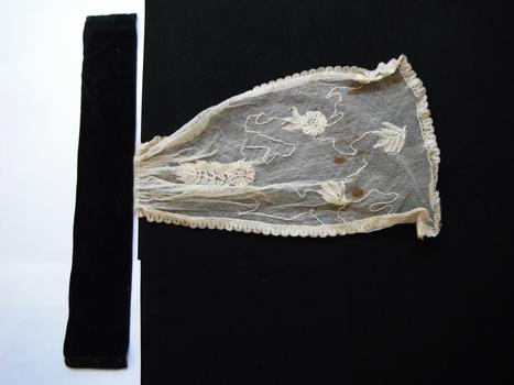 lace fichu, attached to band