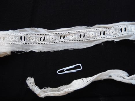 detail of length of lace trim