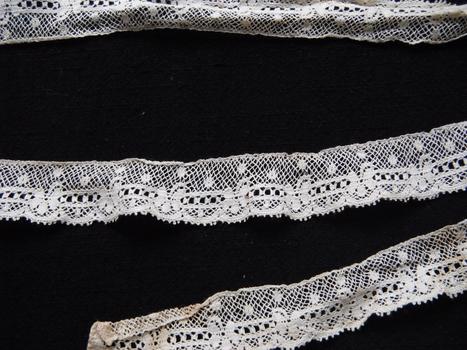 small length of lace piece