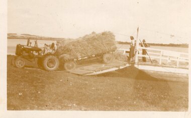 Loading the old San Remo punt, c.1940