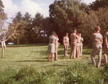 Group photograph of cubs and brownies