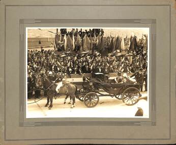 Photograph - Duke of Gloucester's carriage, Beach Street, Port Melbourne, Oct 1934