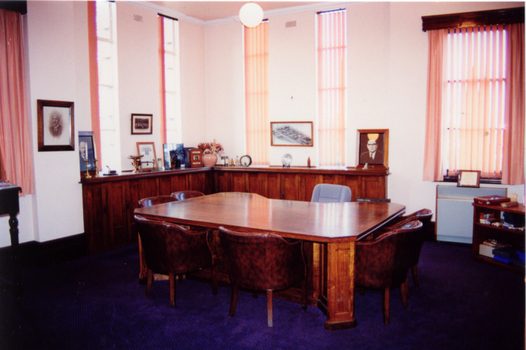 432.05 - Chief Executives office in Administration Buildings on former J Kitchen & Sons Pty Ltd site, 1996