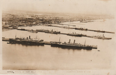 Postcard - Aerial view of piers at Port Melbourne, Aerial photo of Port Melbourne, c. 1922