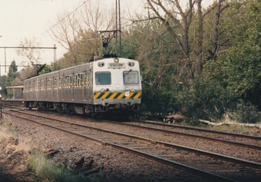 Photograph - Last electric train to Port Melbourne, Glen Stuart, 10 Oct 1987