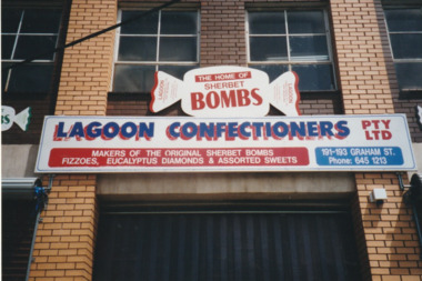 Photograph - Lagoon Confectioners, Peter Parrington, 24 Feb 1999
