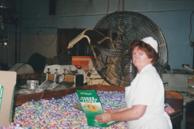 Photograph - Lagoon Confectioners, Peter Parrington, 24 Feb 1999