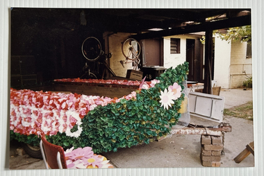 Photograph - Friends of the Park float, Port Melbourne Festival, Pat Grainger, Feb 1989